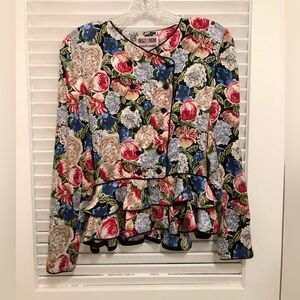 Maggie London by Jeanenne 100% silk ruffle double button top